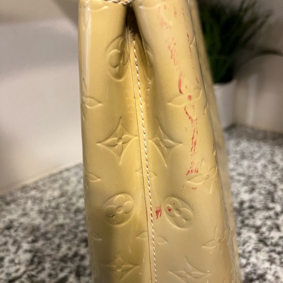 Louis Vuitton Vernis Wilshire MM - Picture 2 of 11